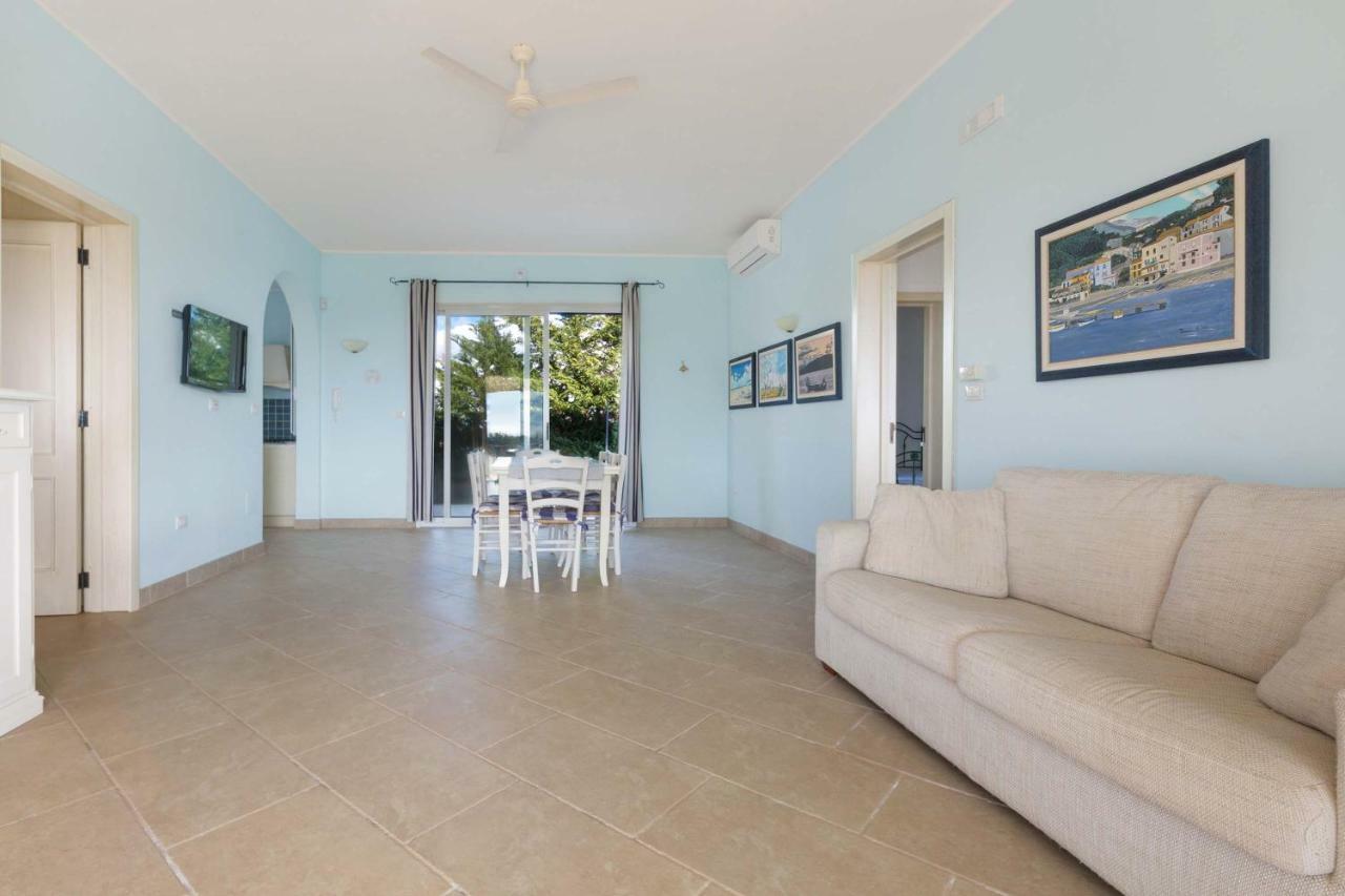 Villa Ventodimare Porto Cesareo Buitenkant foto